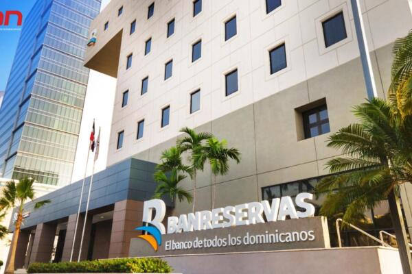 Fachada de la sede del Banco de Reservas. Foto: Fuente externa 