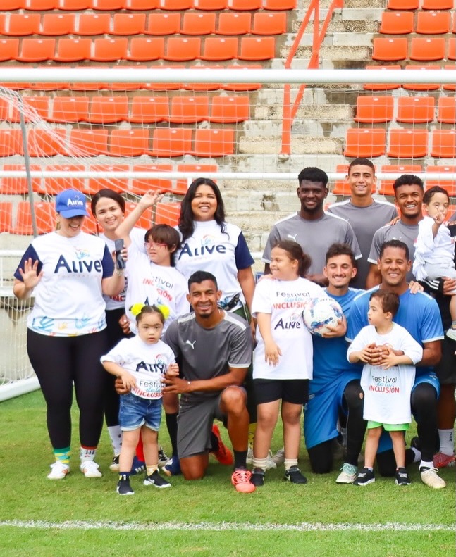El partido pondrá en juego la primera posición que ocupa el Cibao FC con 21, mientras los Delfines buscarán los 3 puntos para empatar, ya que suman 18.