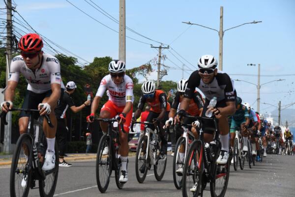Se espera la participación de unos 40 clubes del Distrito Nacional y las asociaciones provinciales con más de 300 pedalistas en la tradicional carrera.
