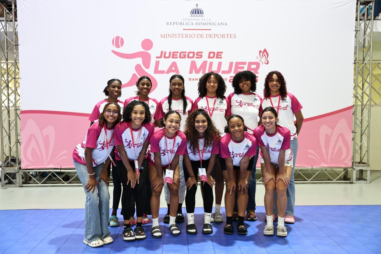 El Distrito derrota a La Vega en voleibol de los Juegos de la Mujer