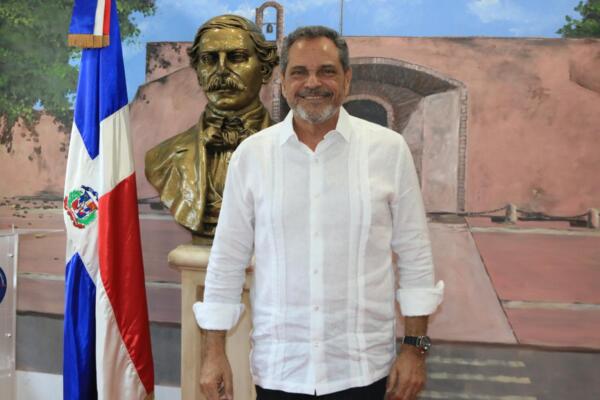 El director de la Dirección del Comisionado Nacional de Béisbol (DCNB), valoró la unidad demostrada por este equipo dentro y fuera del terreno de juego.

