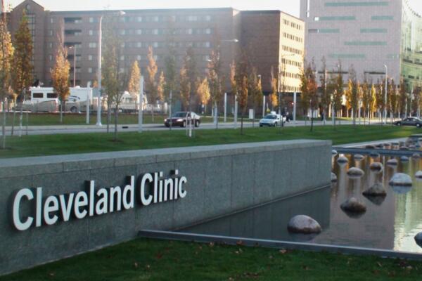 Cleveland Clinic fue reconocido como el tercer mejor hospital del mundo.
