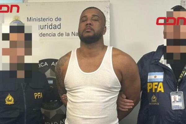 Cristian López, capturado por su presunta participación en un homicidio ocurrido en el Distrito Nacional. Foto: Fuente Externa.