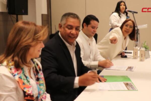 Alianza Ágora y Hotel Santiago impulsa Expoturismo.
