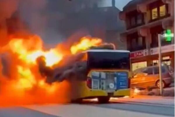 Incendio de autobús en Suiza deja varios muertos y heridos, según la policía