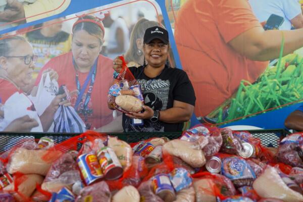 Inespre inicia venta de combos de habichuelas con dulce a RD$300 en la Feria Agropecuaria 2026