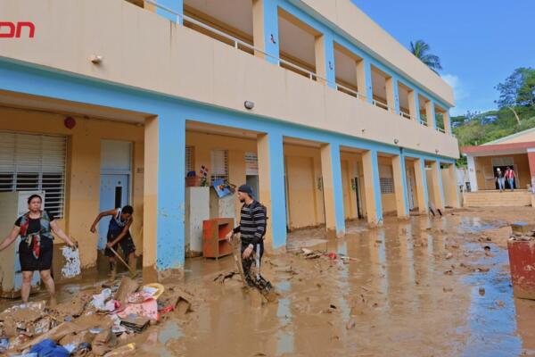 Centro Educativo afectado por las fuertes lluvias en Gaspar Hernández, Espaillat.