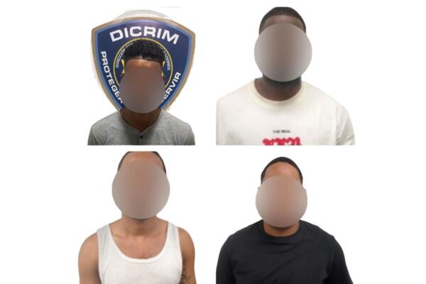 Durante la intervención, los agentes ocuparon 16 tarjetas bancarias pertenecientes a ocho ciudadanos diferentes.