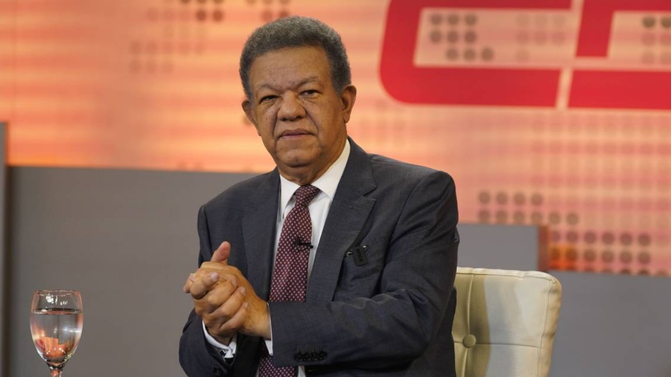 Foto de archivo de Leonel Fernández en el programa Despierta con CDN.