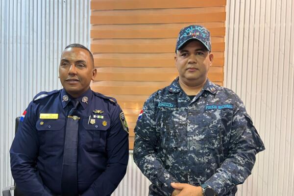 Coronel Batista Castillo y el coronel William Batista Castillo
