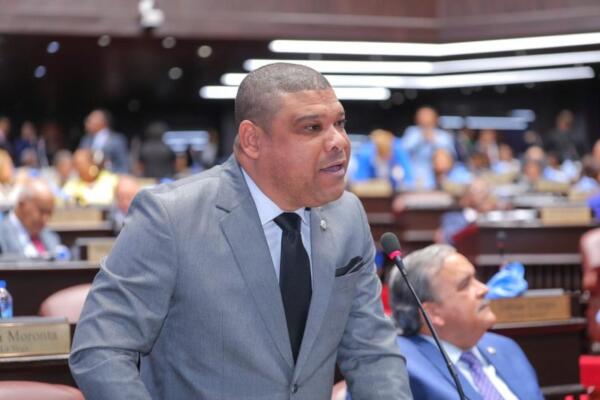 Ramón Raposo, diputado del Partido Revolucionario Dominicano (PRD). 
