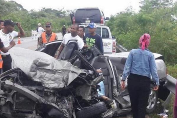Según los informes preliminares cuatro personas perdieron la vida en accidentes de tránsito cuando se movilizaban por carreteras del sur y este del país.