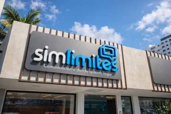 SimLimites, empresa especializada en soluciones de conectividad para viajeros internacionales.