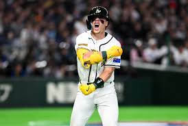 Travis Bazzana celebra su jonrón por parte de Australia ante China Taipei, en debut del Clásico Mundial de Béisbol