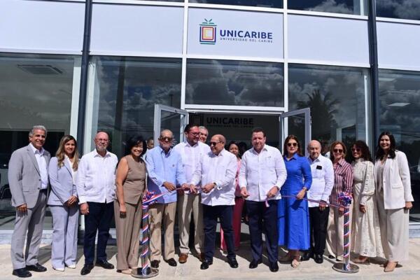Universidad del Caribe (UNICARIBE)
