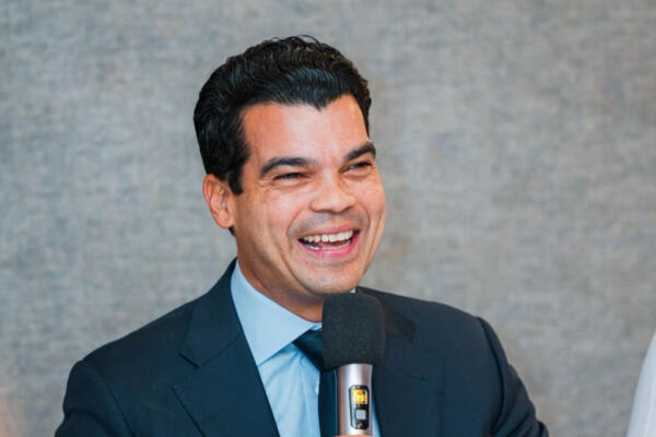 Wellington Amín Arnaud Bisonó, director ejecutivo del Inapa, participó en el primer encuentro de la nueva temporada de La #Mesaza.