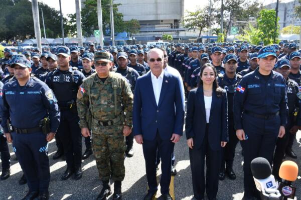 El operativo contempla el despliegue de 25,000 agentes policiales y 10,000 miembros de las Fuerzas Armadas. (Foto: Félix de la Cruz)