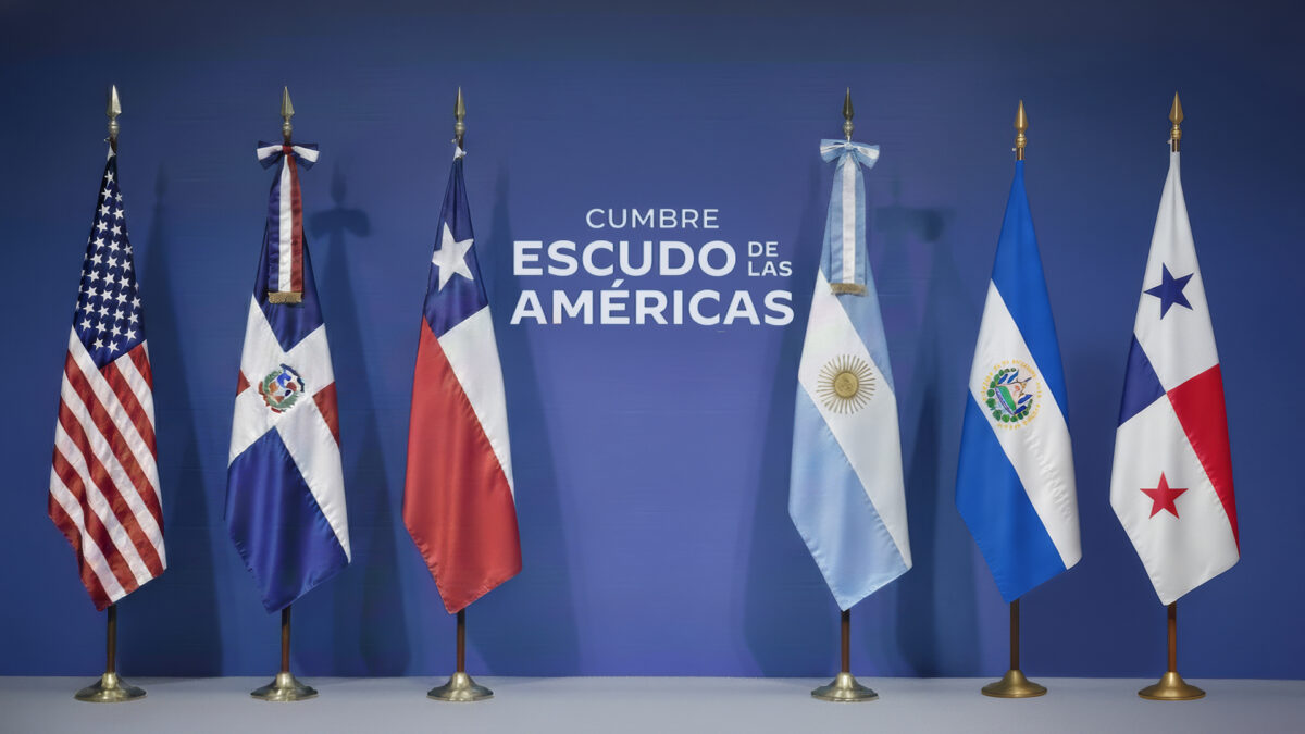 ¿Quiénes son los 12 líderes que participan en la cumbre de Trump en Miami?