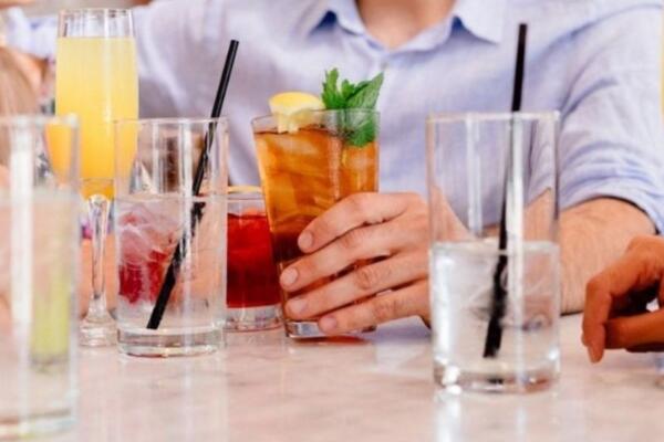 Cinco tragos con poco alcohol que puedes preparar para ver Soberano