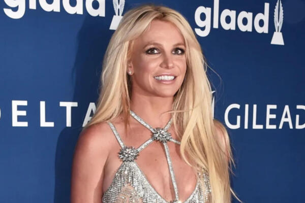 Britney Spears, cantante estadounidense. 