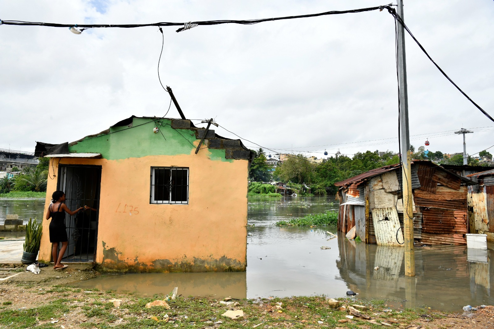 Lluvias causan destrucción y pérdidas en sectores de la capital