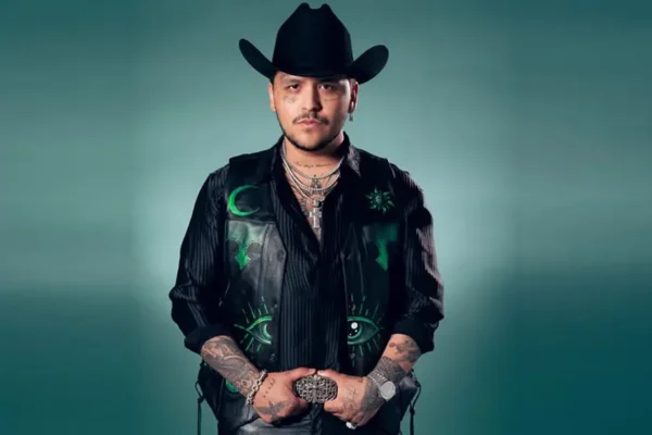 El artista mexicano Christian Nodal.