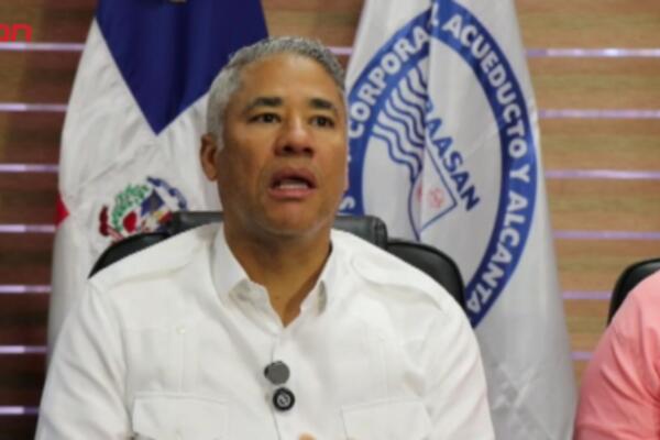 Andrés Cueto, director de Corporación del Acueducto y Alcantarillado de Santiago (Coraasan).