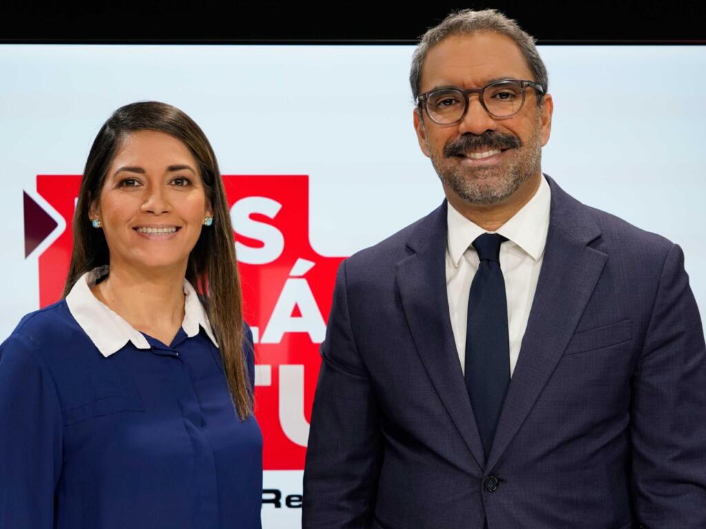 Dayanara Reyes Pujols entrevista a Nelson Jiménez Cabrera sobre inteligencia artificial y derecho de autor en Más Allá del Titular.
