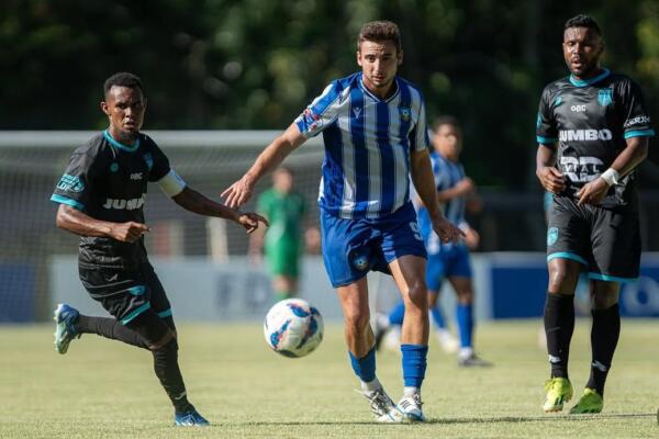 Salcedo FC vence a OyM y clasifica a semis