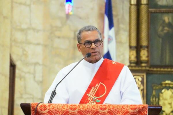 Padre Juan Evangelista Rivas.