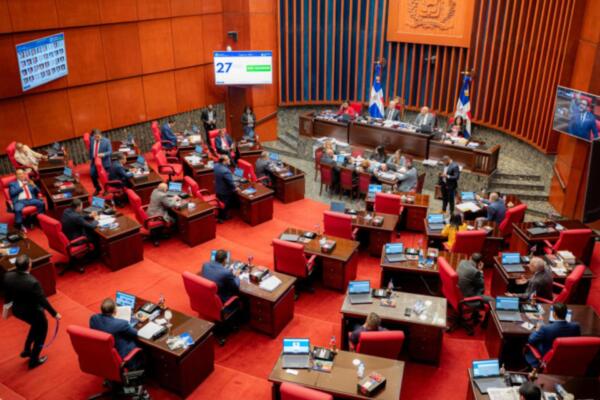 Proyecto de ley propone validar y pagar obras sin contrato formal va al Senado