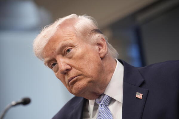 Foto de archivo del presidente Donald Trump del 6 de abril de 2026. EFE/YURI GRIPAS