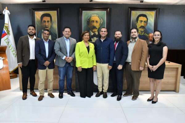 La Vega fortalece vínculos internacionales con visita de autoridades municipales de Costa Rica