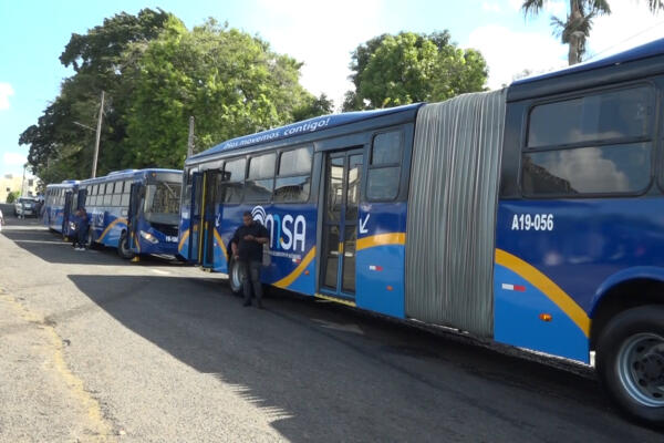 Entre las principales innovaciones figura la instalación de validadoras, que permitirán el uso de una tarjeta para abordar los autobuses y realizar la conexión con el Metro mediante una tarifa integrada de 35 pesos.