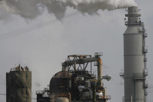 Foto de archivo de vista de una de las plantas de la British Petroleum (BP), en Texas (EEUU).EFE/AARON M. SPRECHER