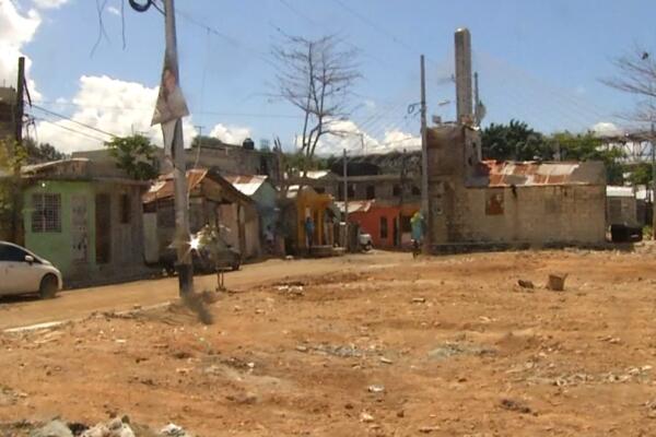 Moradores en desacuerdo por dinero recibido tras el remozamiento del río Ozama
