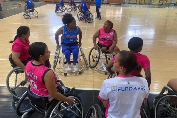 Durante el encuentro se aplicaron las reglas de la Federación Internacional de Baloncesto Sobre Silla de Reuedas (IWBF)