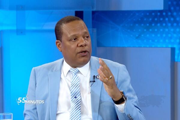 Eddy Alcántara defiende plan de austeridad gubernamental ante impacto de crisis internacional