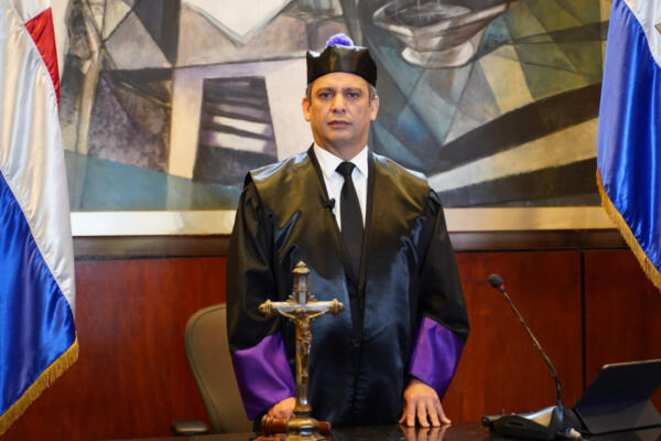  Henry Molina, presidente de la Suprema Corte de Justicia y del Consejo del Poder Judicial. 
