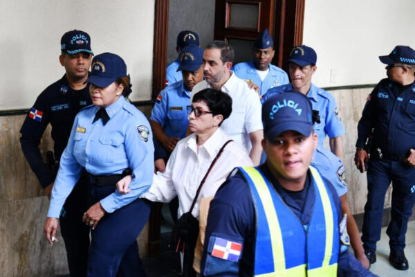 Juez dará a conocer el 15 de junio si Antonio y Maribel Espaillat irán a juicio de fondo