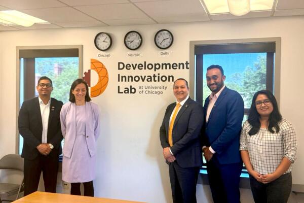 Ideice explora alianza con Universidad de Chicago para impulsar laboratorio de políticas públicas en RD
