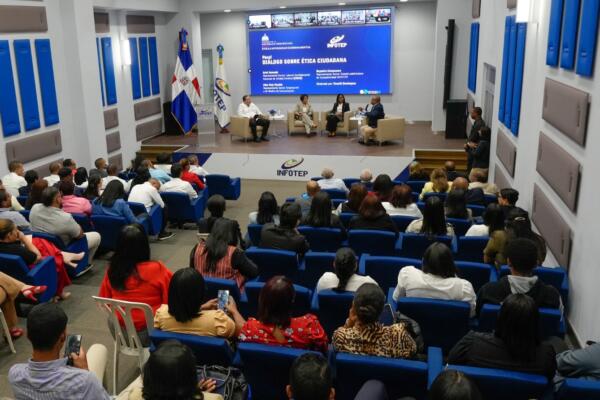 Infotep cultura de integridad con diálogo sobre ética ciudadana