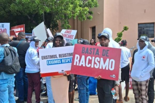 Miembros del Movimiento Reconocido.