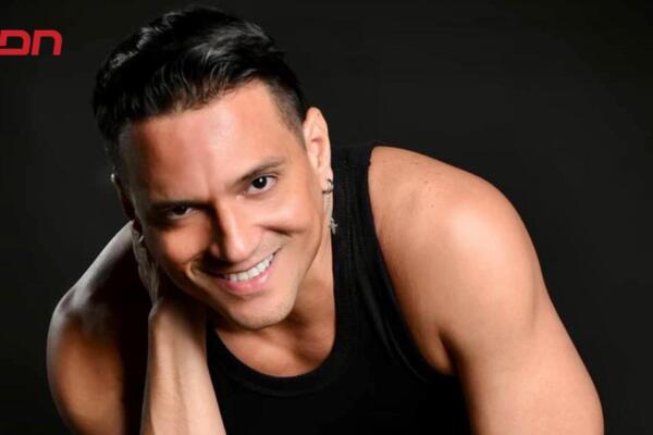 Iván Tejada, reconocido por su amplia trayectoria en el ámbito artístico nacional.

