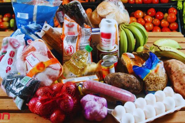 Imagen de algunos productos de la canasta básica. Foto: fuente externa