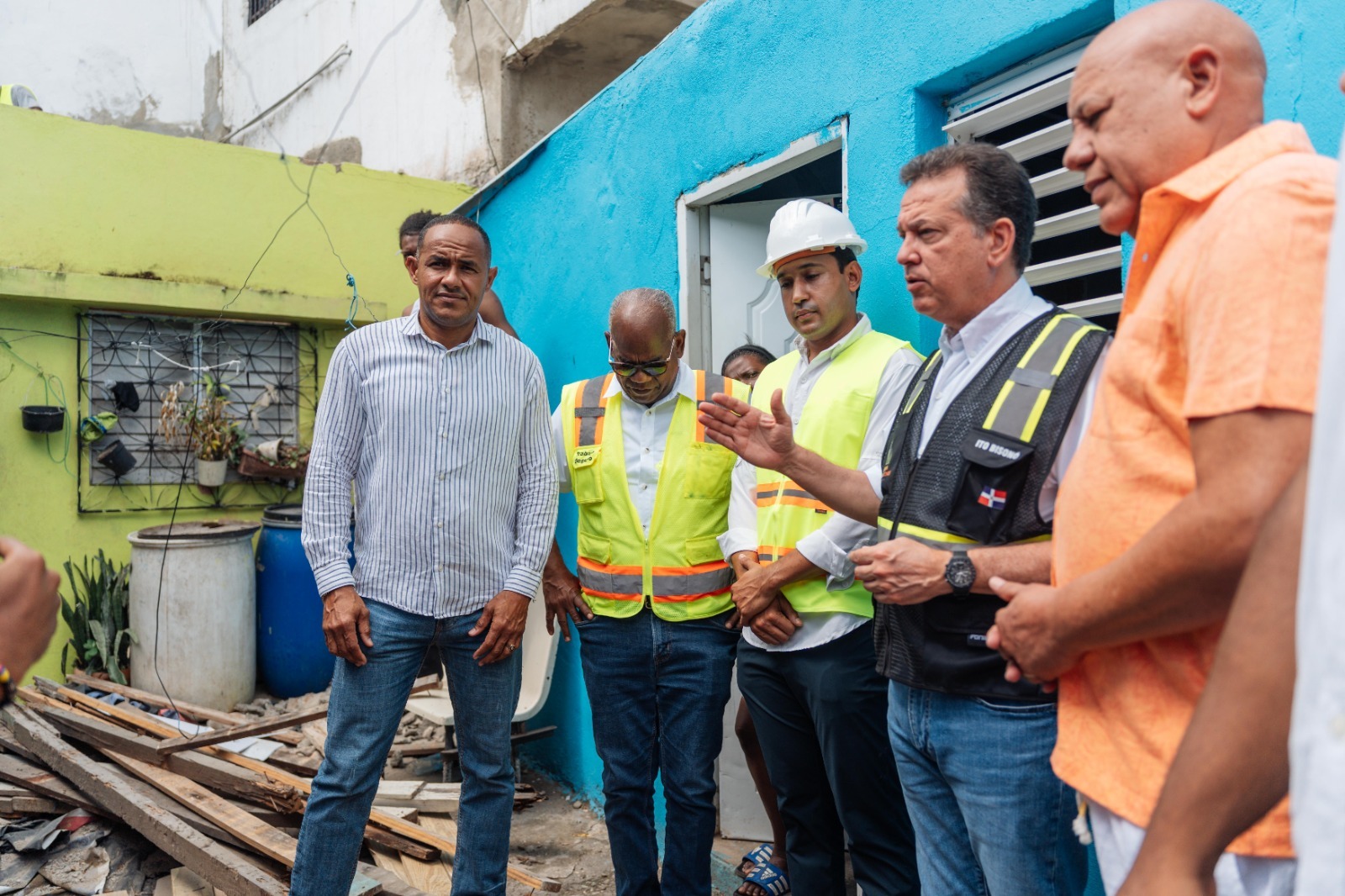 Mivhed devuelve tranquilidad a 35 familias de Villa María con reparación de viviendas vulnerables