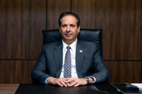  El ministro de Salud, Víctor Atallah.