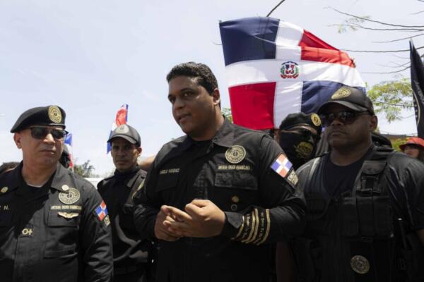 Marcha en San Juan | Antigua Orden Dominicana dice presente y marcha en contra de proyecto minero