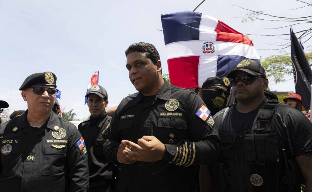 Marcha en San Juan | Antigua Orden Dominicana dice presente y marcha en contra de proyecto minero