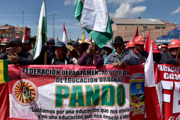 Principal sindicato de Bolivia se declara en paro indefinido contra el gobierno de Paz